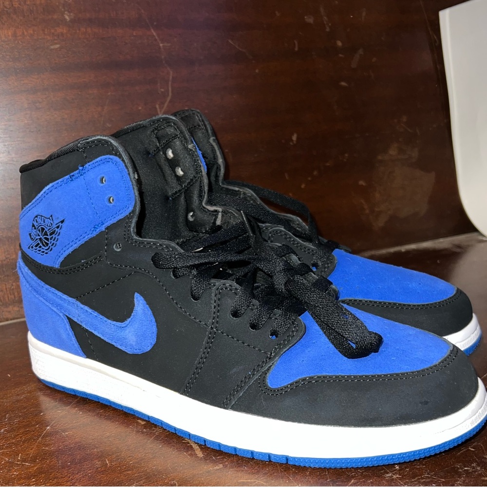 Men’s retro Air Jordan 1  high OG size 11